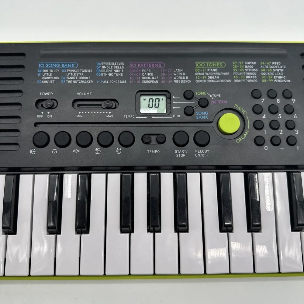 Casio SA-46 Portable 32-Key Electronic Keyboard Tested Works No Cord